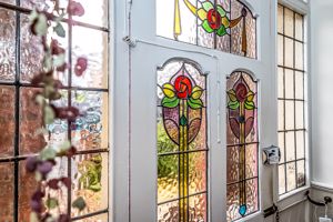 .- click for photo gallery